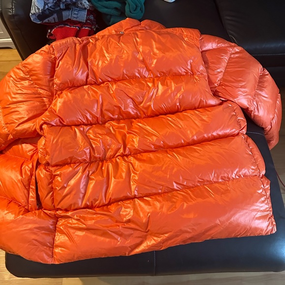 Moncler Orange Puffer Jacket - Picture 3 of 3